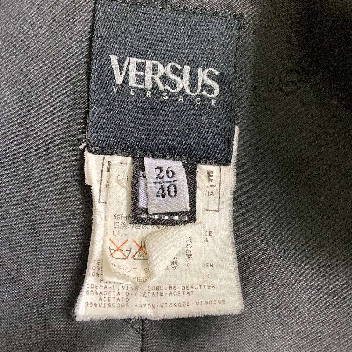 Versace 🔥LAST PRICE🔥 Versus Versace Long Heavy Coat Size S / US 4 / IT 40 - 12 Thumbnail