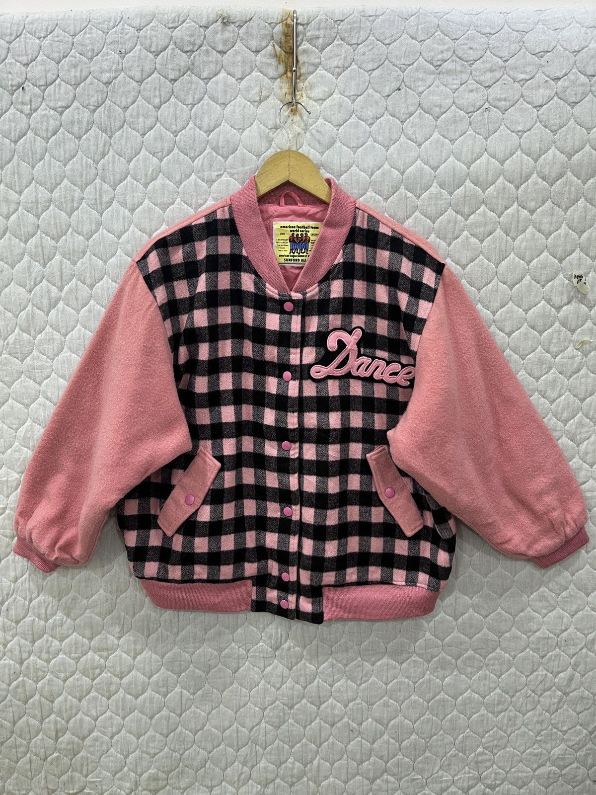 Hypebeast (Vvv). AMERICAN FOOTBALL TEAM LEAGUE VARSITY JACKET Size S / US 4 / IT 40 - 1 Thumbnail
