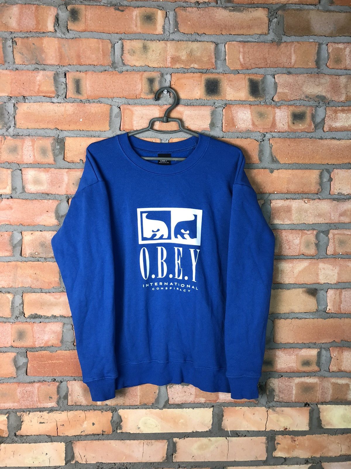 RARE OBEY PROPAGANDA SWEATSHIRT