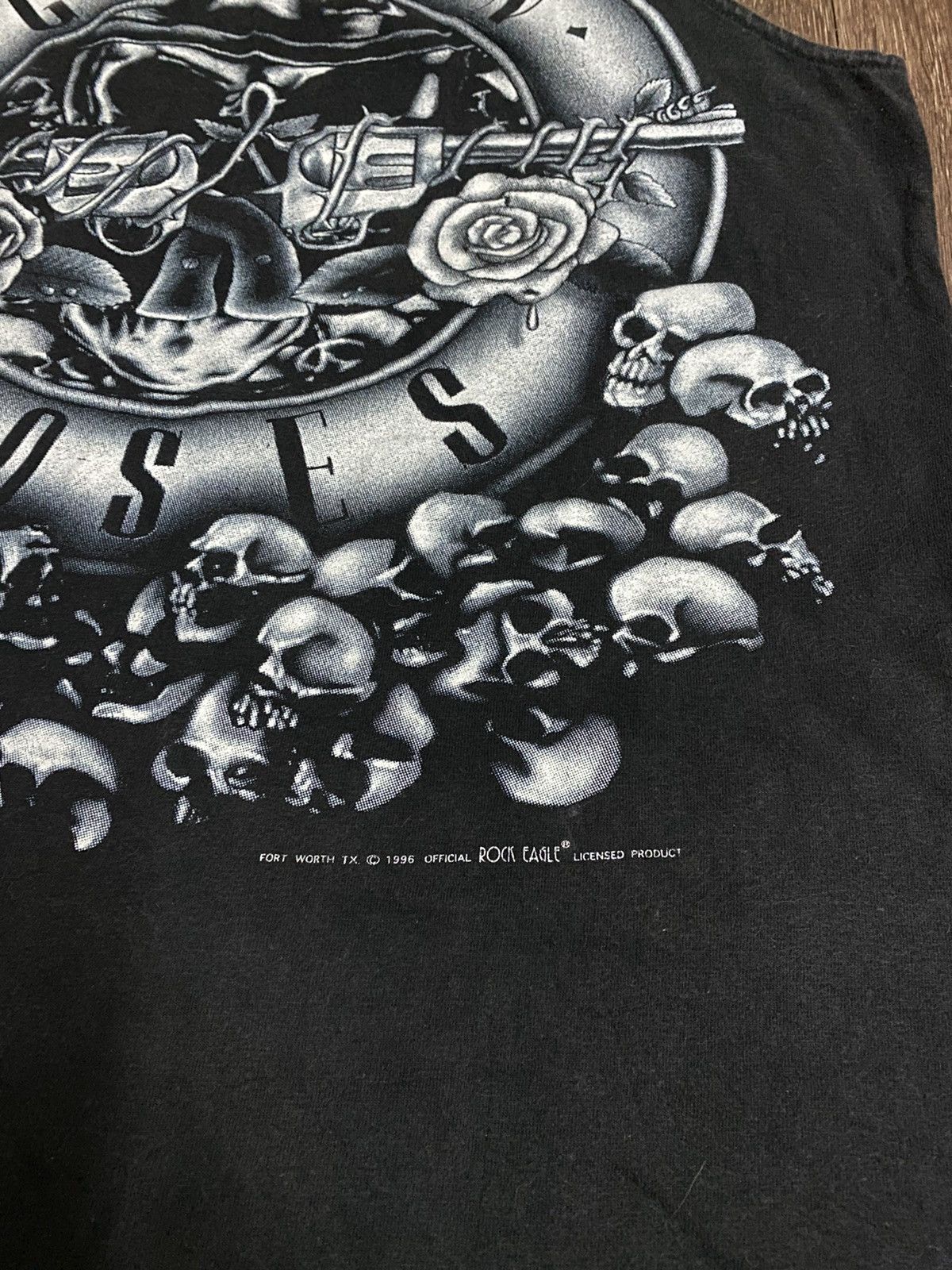 Band Tees × Guns N' Roses × Vintage Vintage gun roses rock eagle 1996 Size US S / EU 44-46 / 1 - 4 Thumbnail