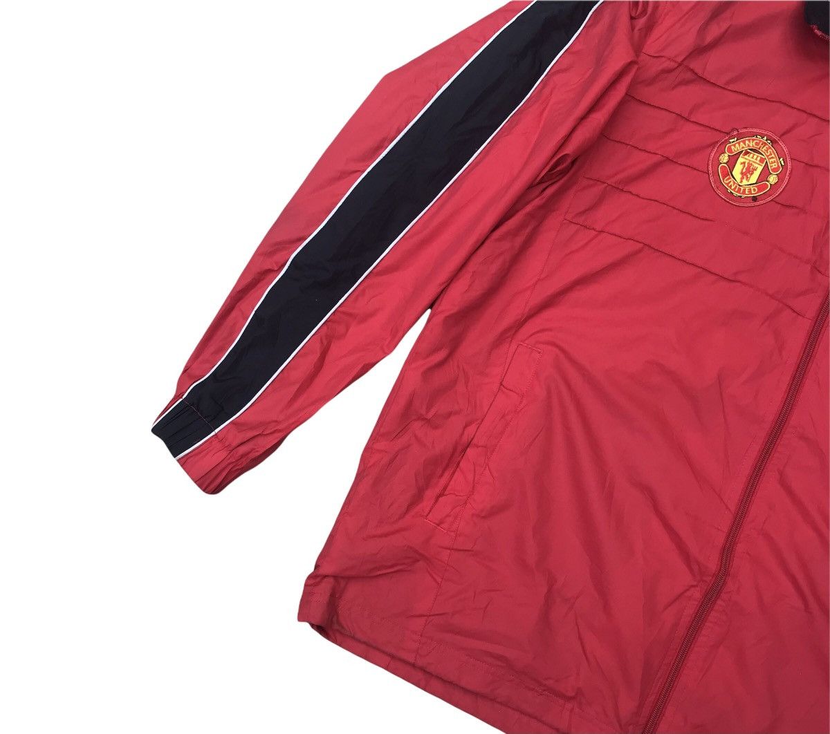 Vintage Vintage Official Manchester United Light Jacket Size US L / EU 52-54 / 3 - 4 Thumbnail
