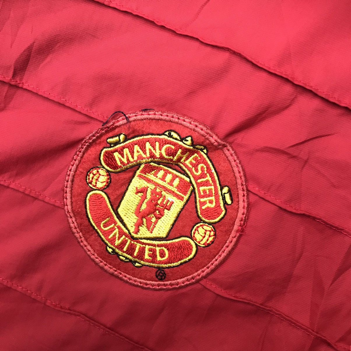 Vintage Vintage Official Manchester United Light Jacket Size US L / EU 52-54 / 3 - 8 Thumbnail