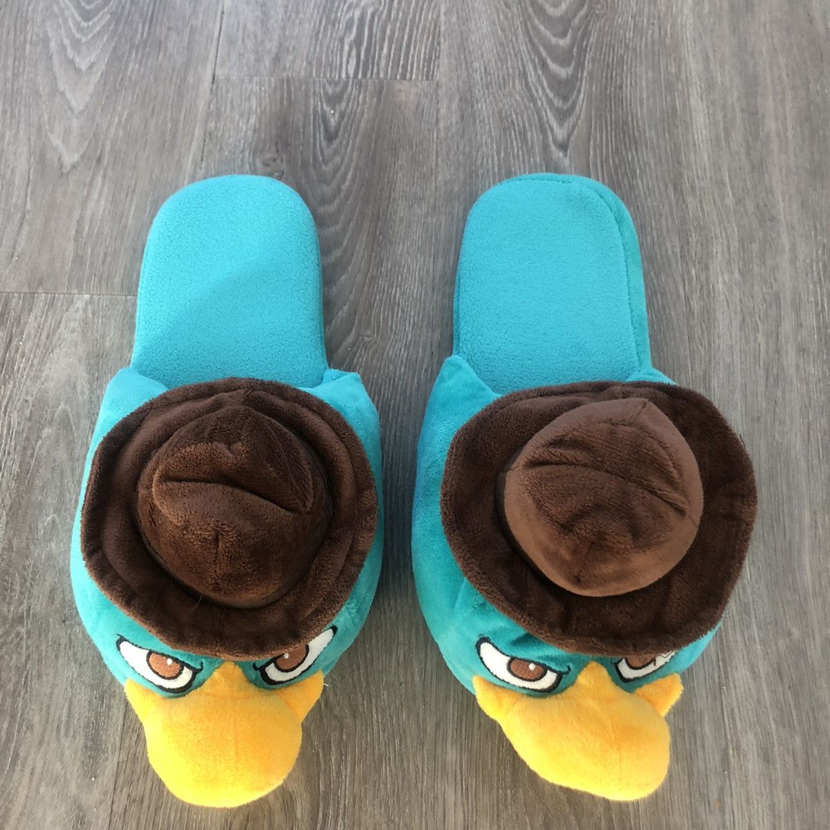 Disney × Vintage Disney Perry the platypus plush slippers Size US 12 / IT 42 - 2 Thumbnail