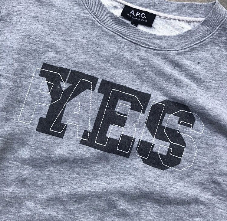 A.P.C. Vintage Archive A.P.C “YES PARIS” Sweatshirt Size US S / EU 44-46 / 1 - 3 Thumbnail