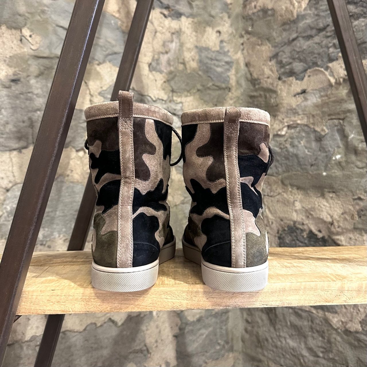 Christian Louboutin Christian Louboutin Halluolapon Camo Suede Shearling Boots Size US 8 / EU 41 - 5 Thumbnail