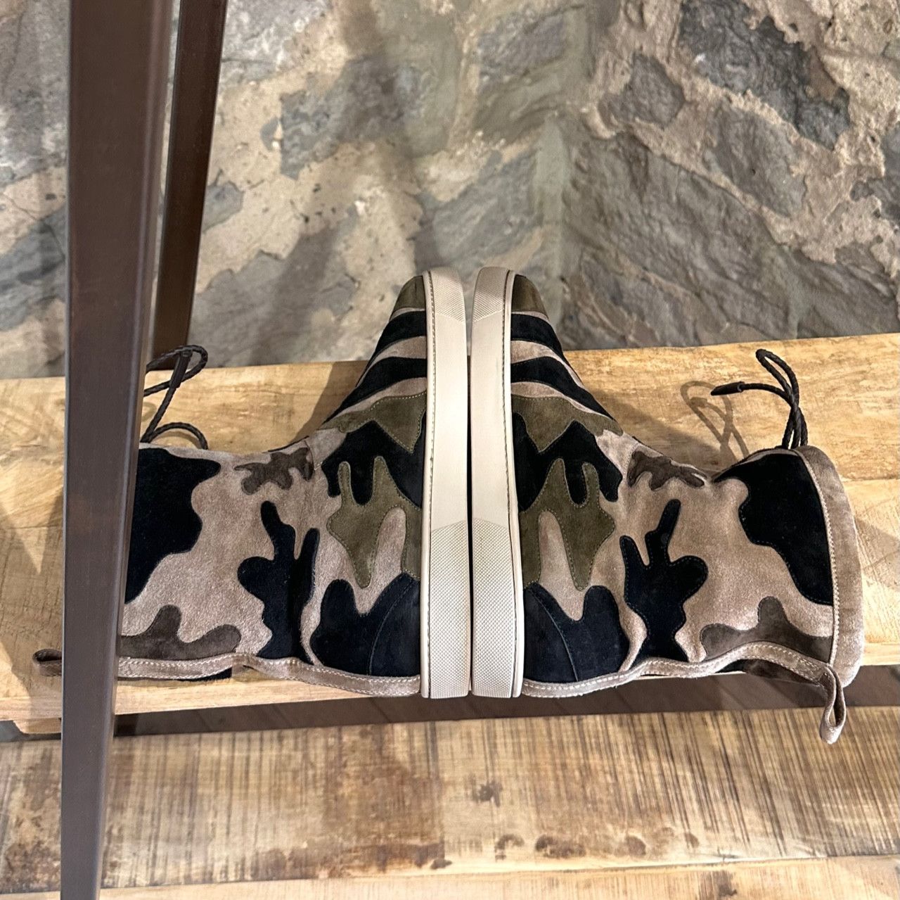 Christian Louboutin Christian Louboutin Halluolapon Camo Suede Shearling Boots Size US 8 / EU 41 - 8 Thumbnail