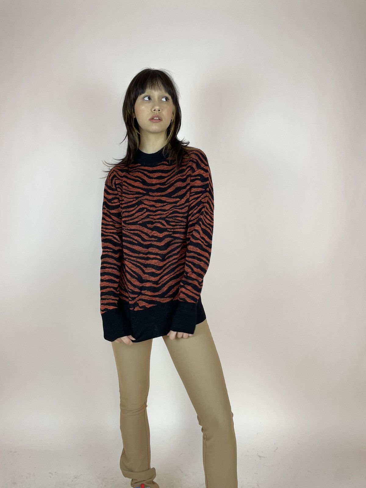 Other KAFFE Tiger pattern Womens sweater Mock Neck size M Size M / US 6-8 / IT 42-44 - 4 Thumbnail