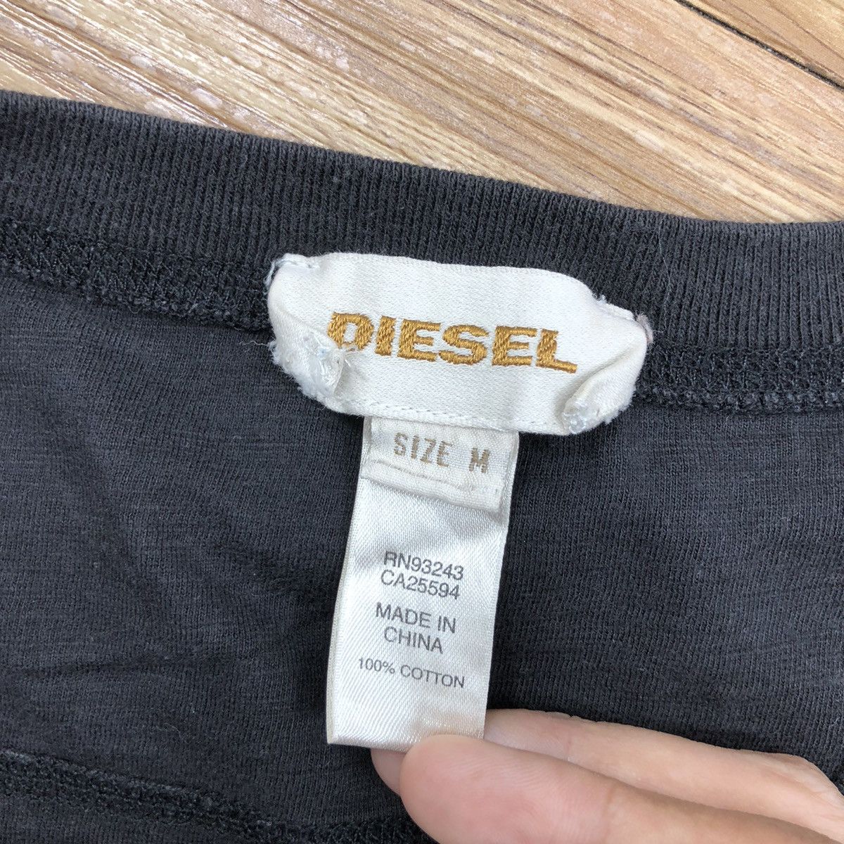 Diesel DIESEL T-Shirt V Neck Plain Size US M / EU 48-50 / 2 - 4 Thumbnail