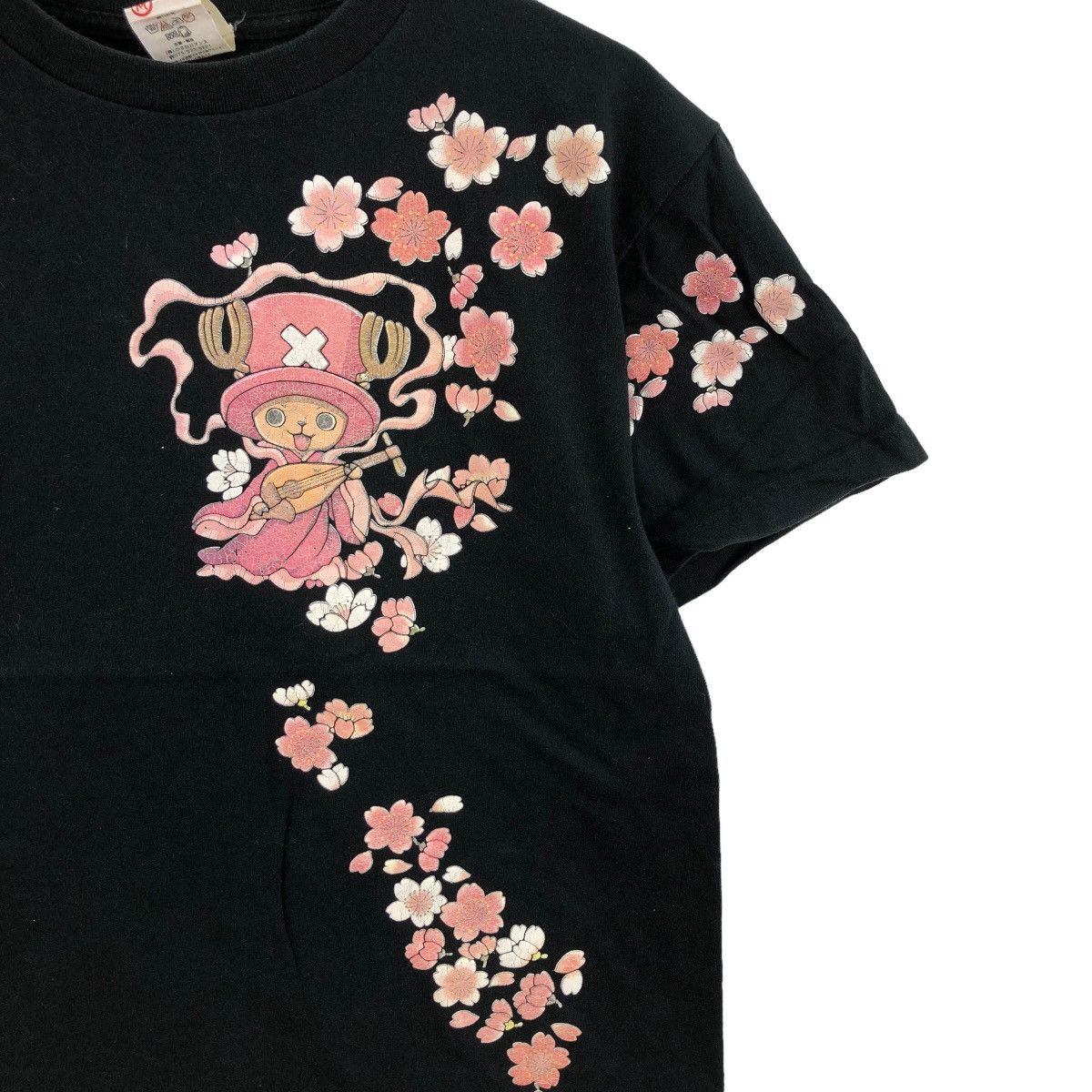 Anime Vintage Tony Chopper ONE PIECE T-Shirt Cartoon Anime Size US M / EU 48-50 / 2 - 3 Thumbnail
