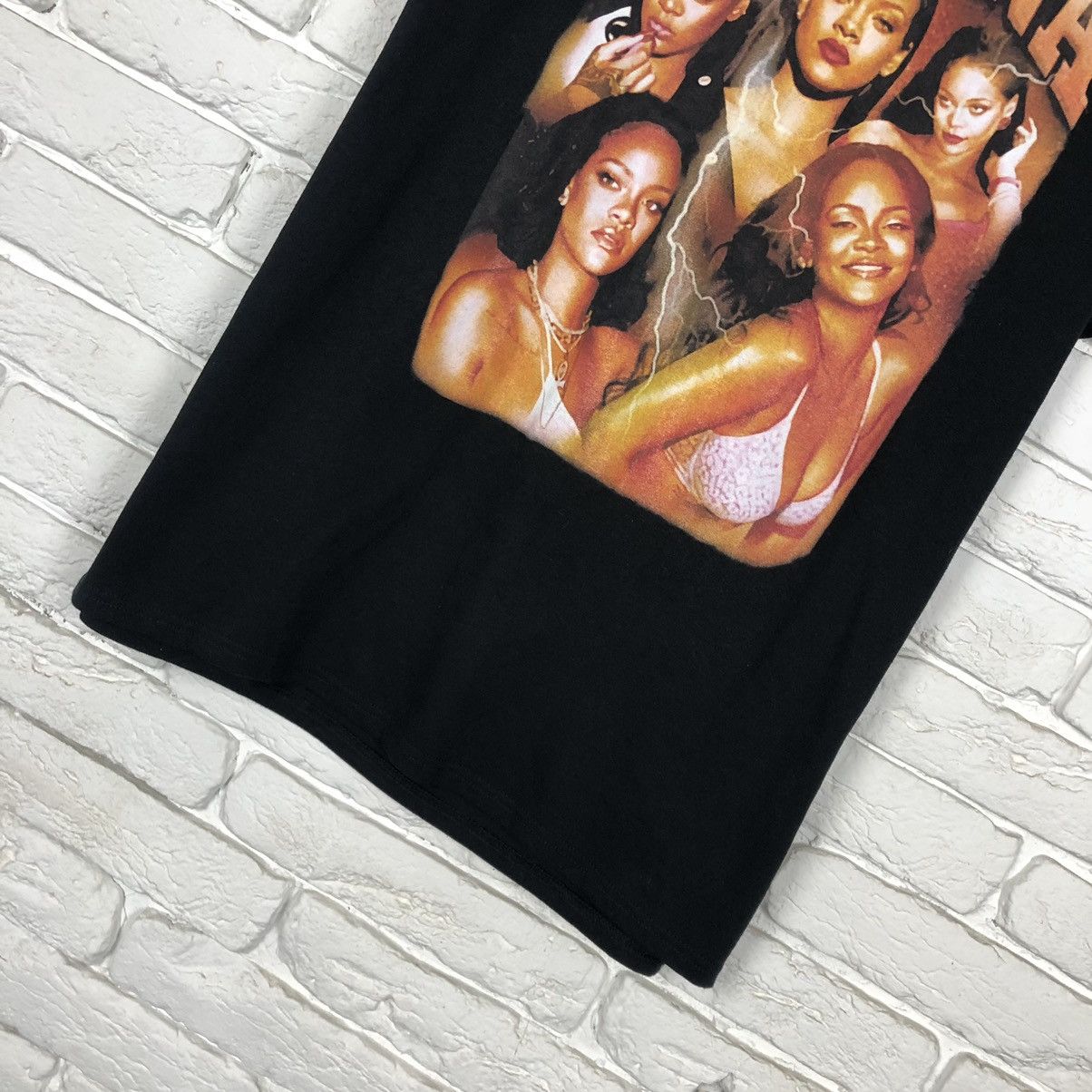 Band Tees Rihanna tee t shirt Size US L / EU 52-54 / 3 - 3 Thumbnail