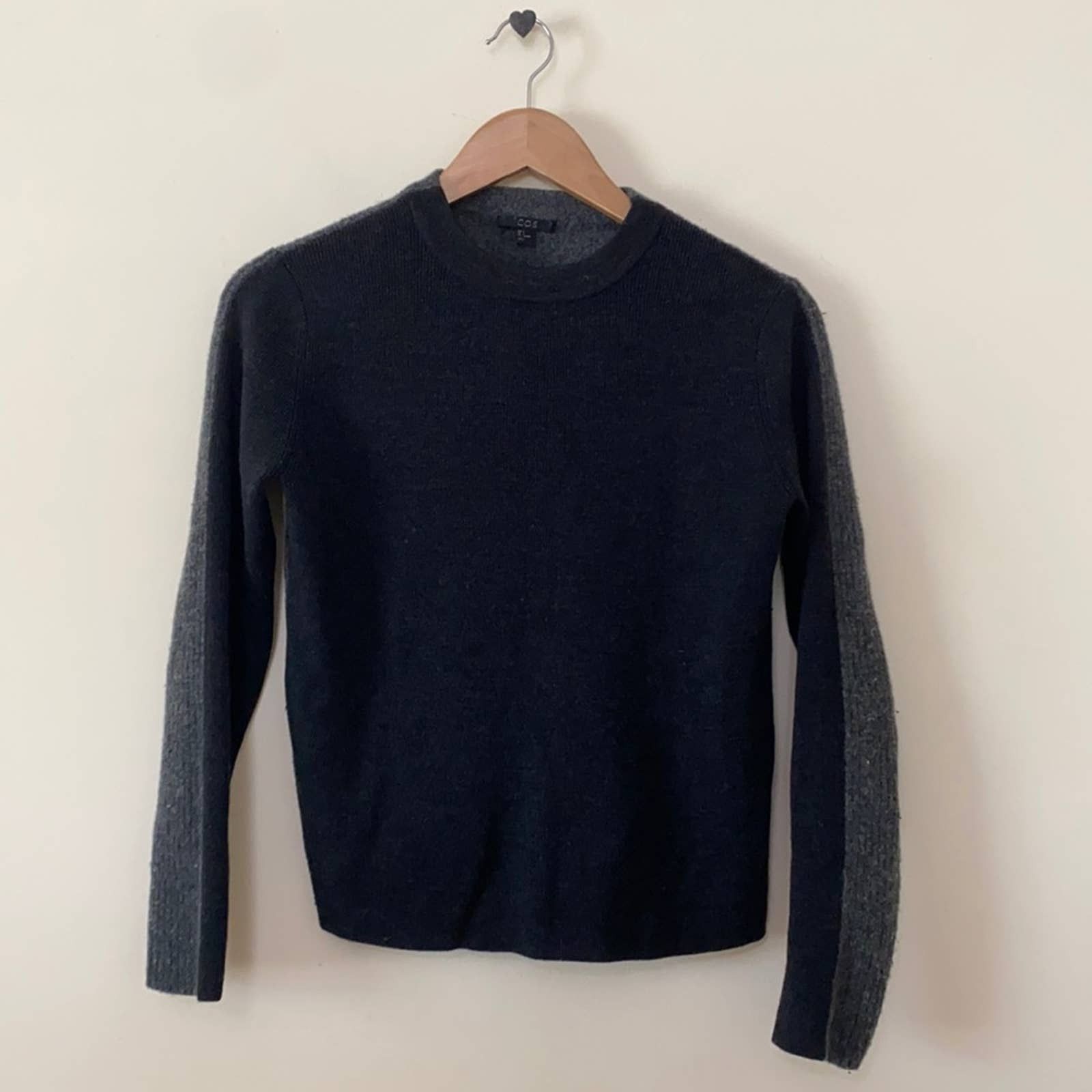 Cos COS Two Tone Wool Blend Sweater Size S / US 4 / IT 40 - 1 Preview