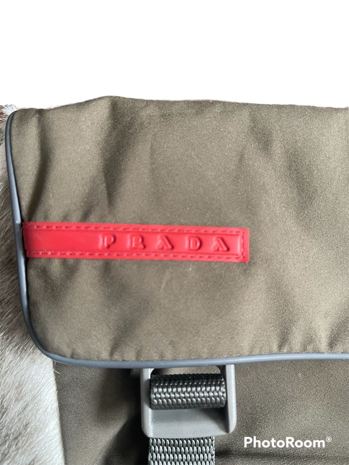 Prada Vintage Prada sport fur crossbody bag Size ONE SIZE - 4 Thumbnail