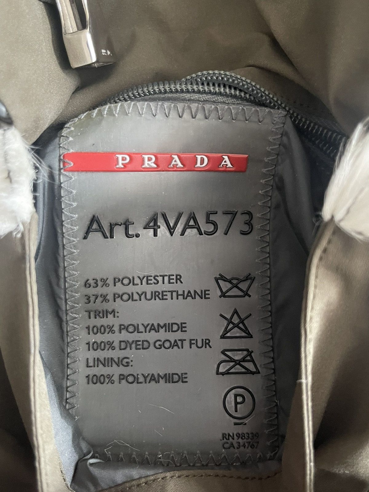 Prada Vintage Prada sport fur crossbody bag Size ONE SIZE - 17 Thumbnail