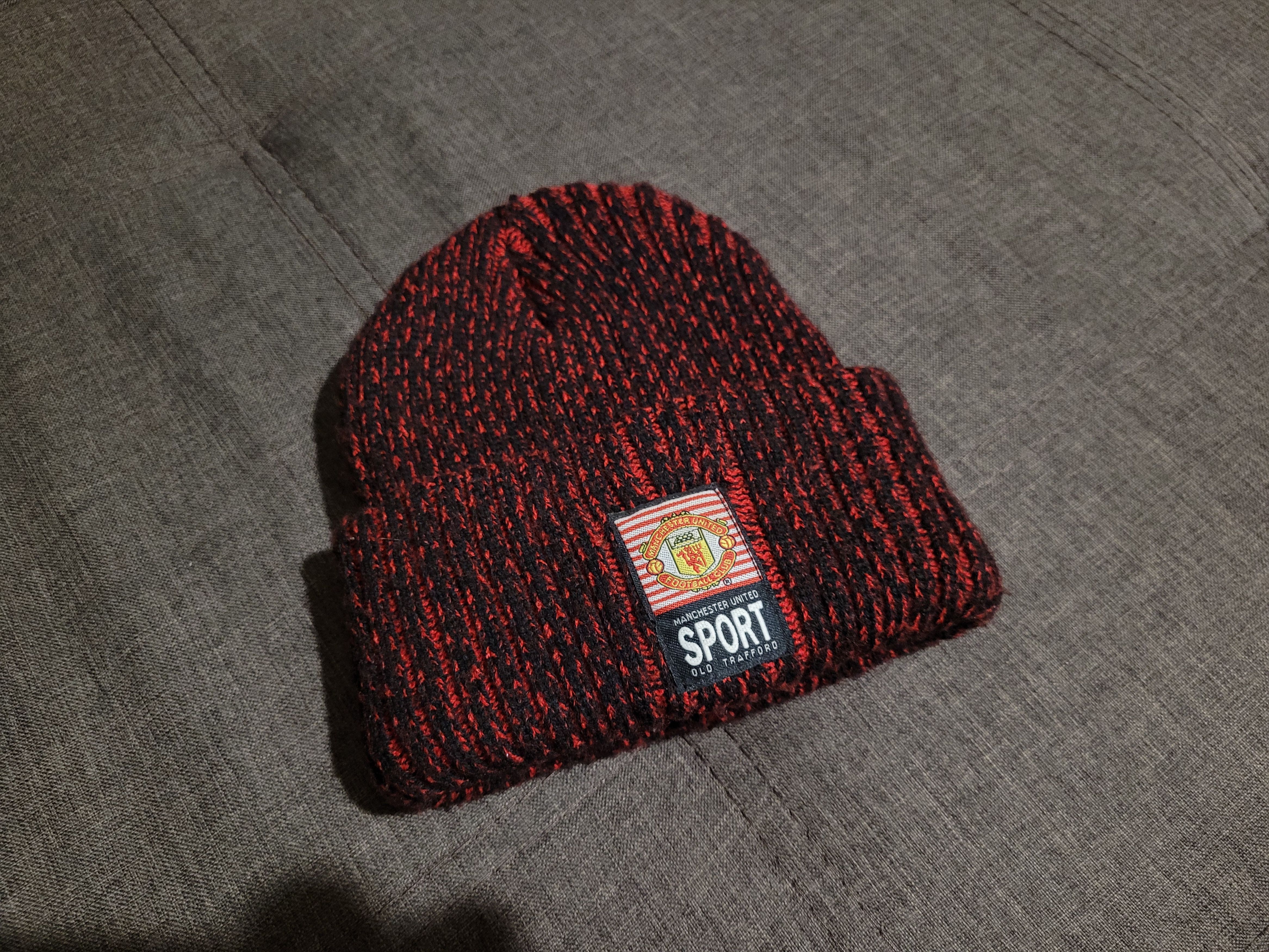 Vintage Vintage Manchester United sport old trafford hat Size ONE SIZE - 1 Thumbnail