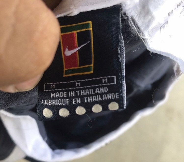 Nike × Vintage Vintage 1990’s Nike Challenge Court Short Size US 28 / EU 44 - 9 Thumbnail