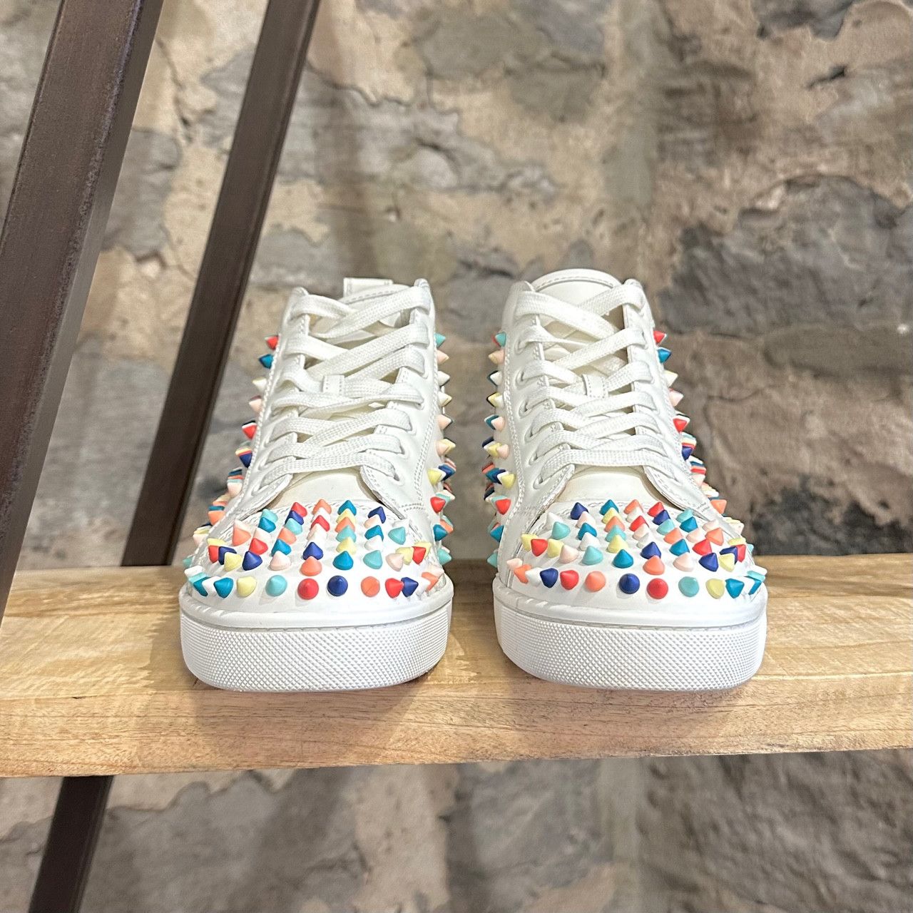 Christian Louboutin Christian Louboutin White Leather Louis Gomme Spike Sneakers Size US 8 / EU 41 - 3 Thumbnail