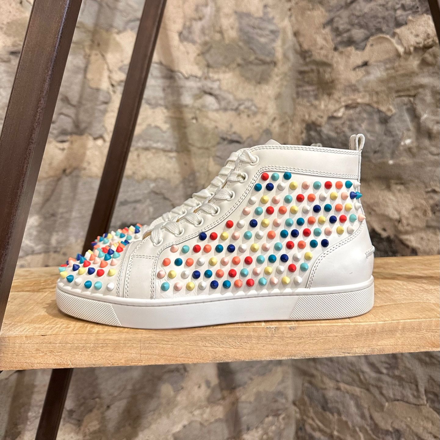Christian Louboutin Christian Louboutin White Leather Louis Gomme Spike Sneakers Size US 8 / EU 41 - 6 Thumbnail