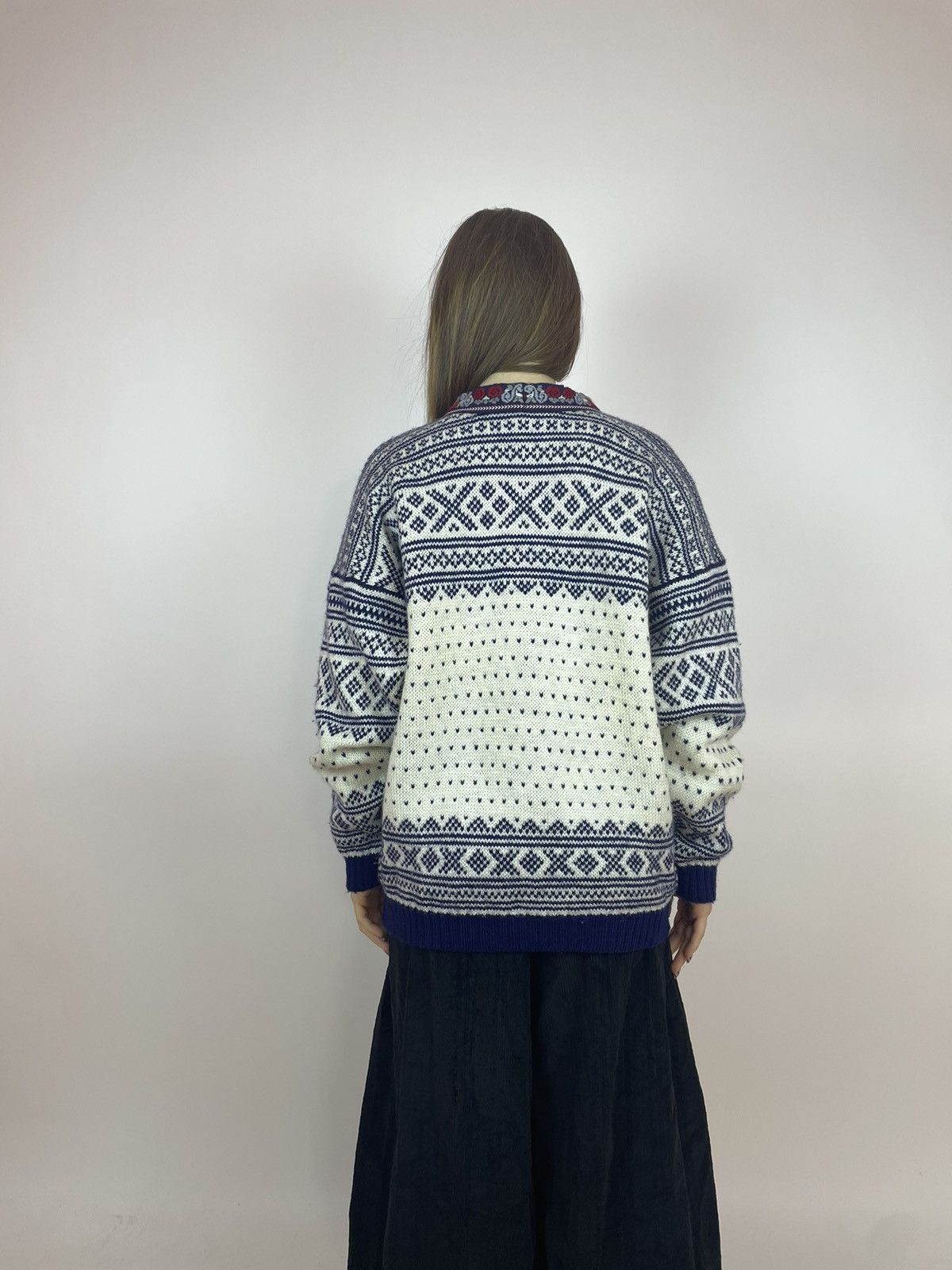 Vintage VOSS wool sweater Unisex size Small oversized Size S / US 4 / IT 40 - 4 Thumbnail