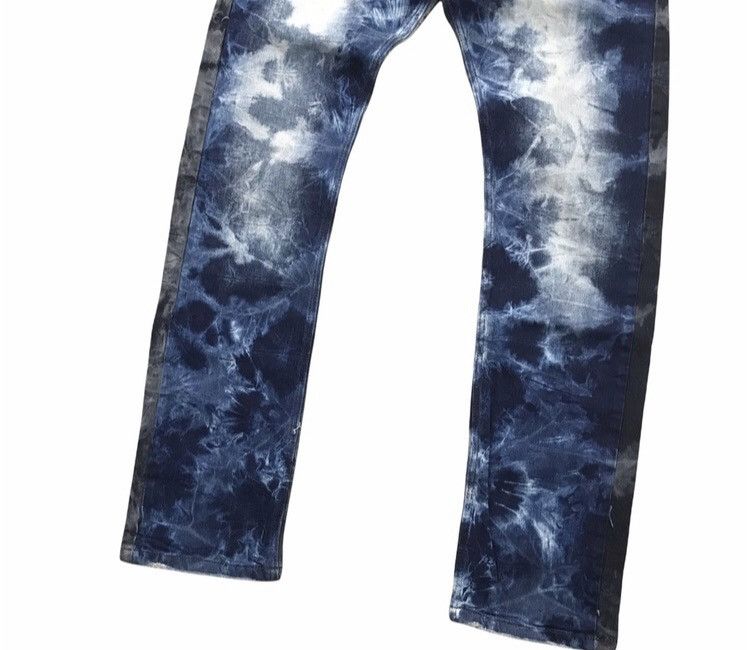 Japanese Brand × Vintage Vintage Crazy Leopard Bleach Illusion Flare Denim Jeans Size US 36 / EU 52 - 3 Thumbnail