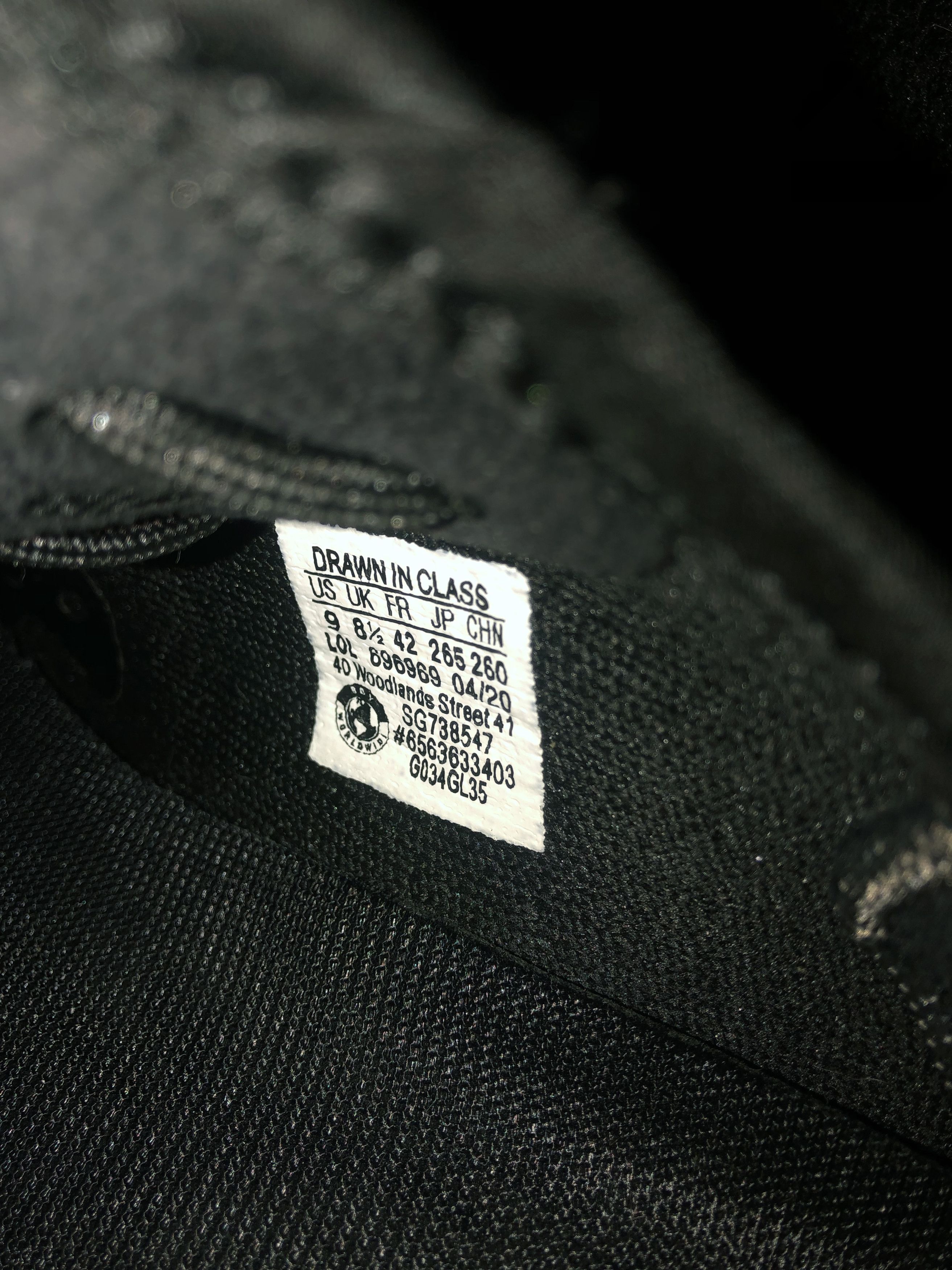 Other New, Boy Worldwide PEN-15 - Bootleg Yeezy 350 V2 Size US 9 / EU 42 - 4 Thumbnail