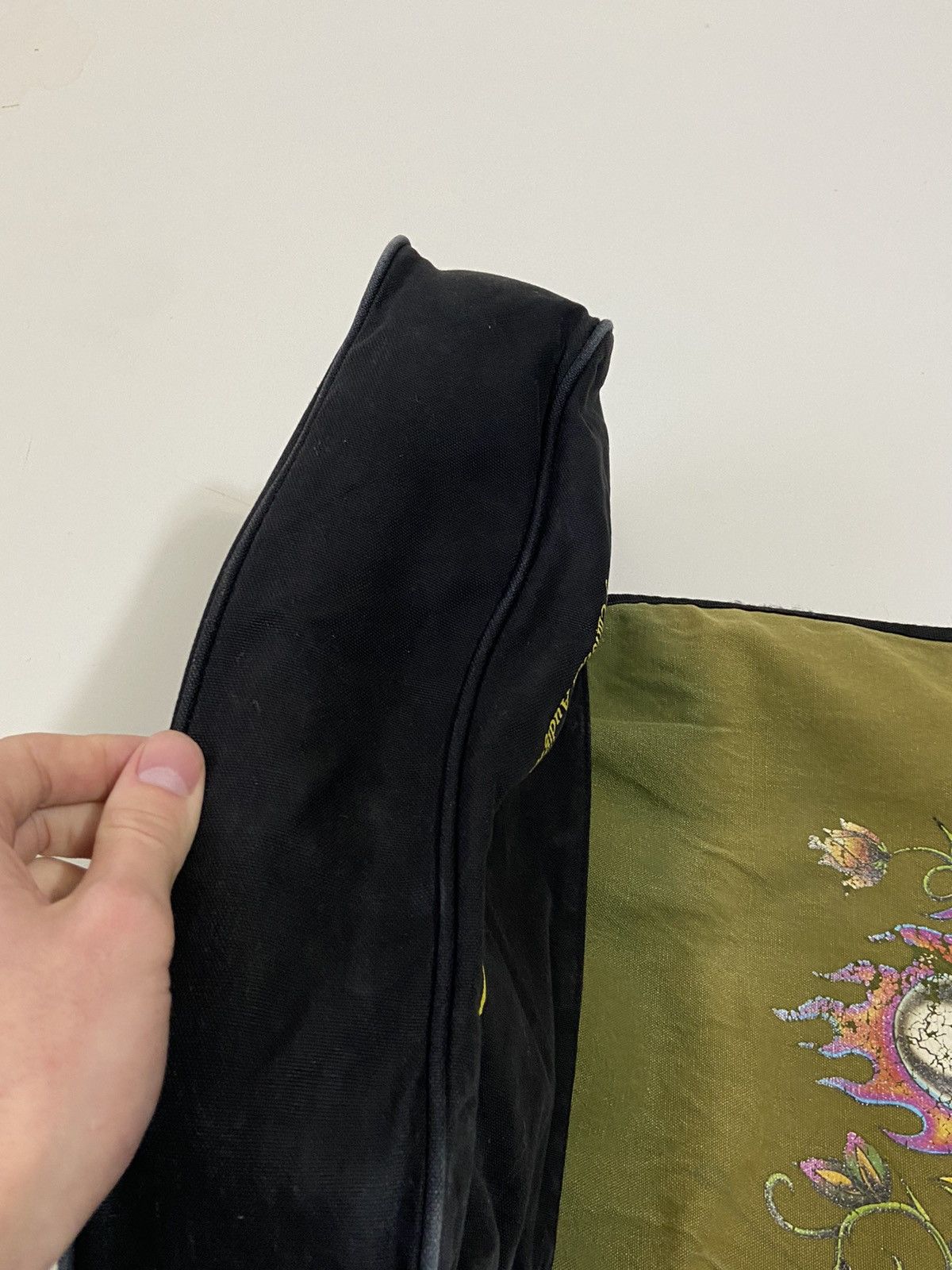 Ed Hardy Vintage Ed Hardy Cristian Audigier Y2K tiger messager bag Size ONE SIZE - 13 Thumbnail
