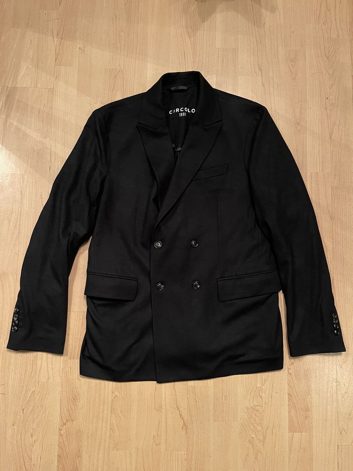 Circolo 1901 Circolo 1901 cashmere + wool dark blazer Size 54R - 1 Thumbnail