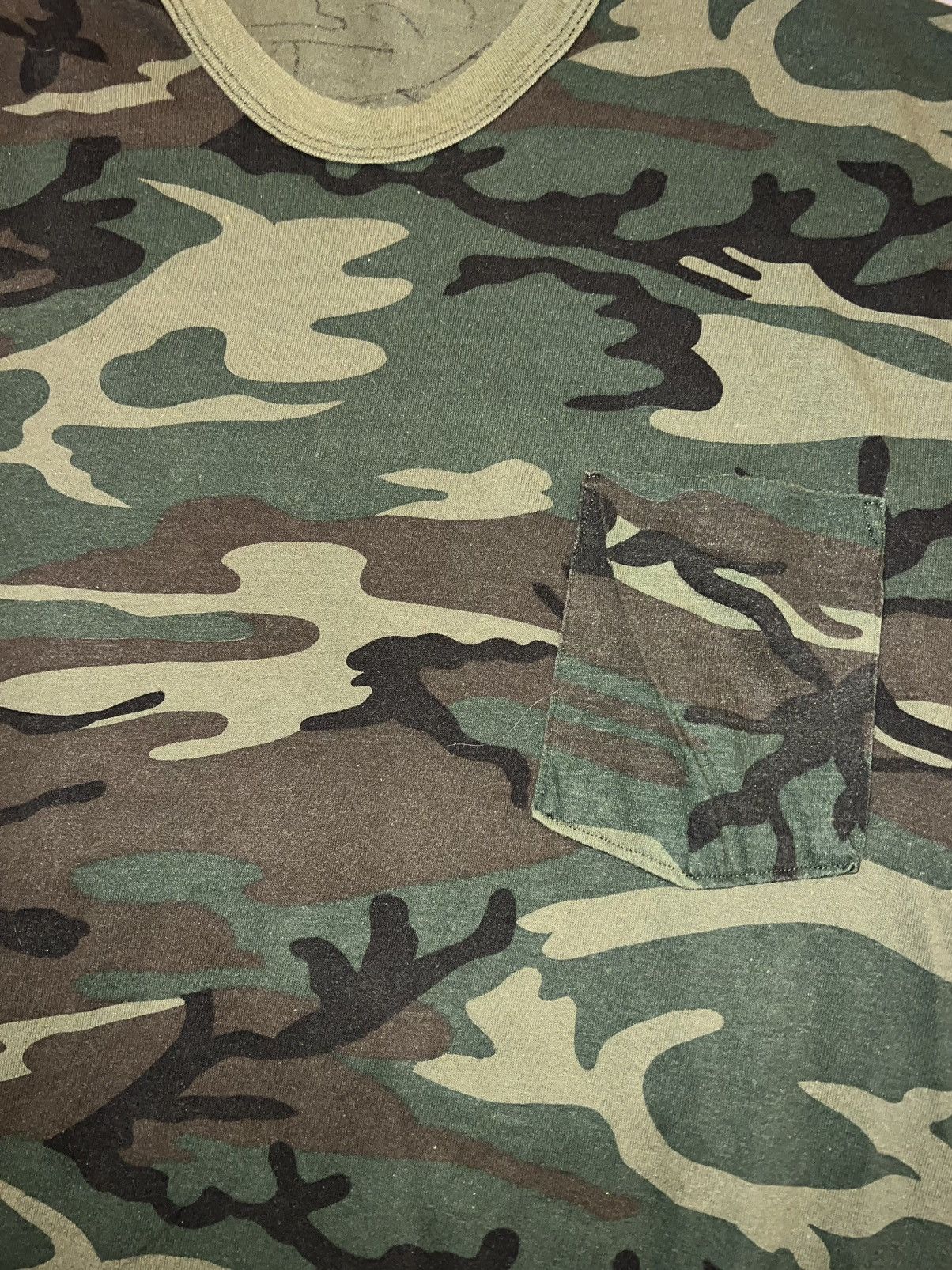 Vintage Vintage Military Camo Long Sleeve Size US XL / EU 56 / 4 - 4 Thumbnail