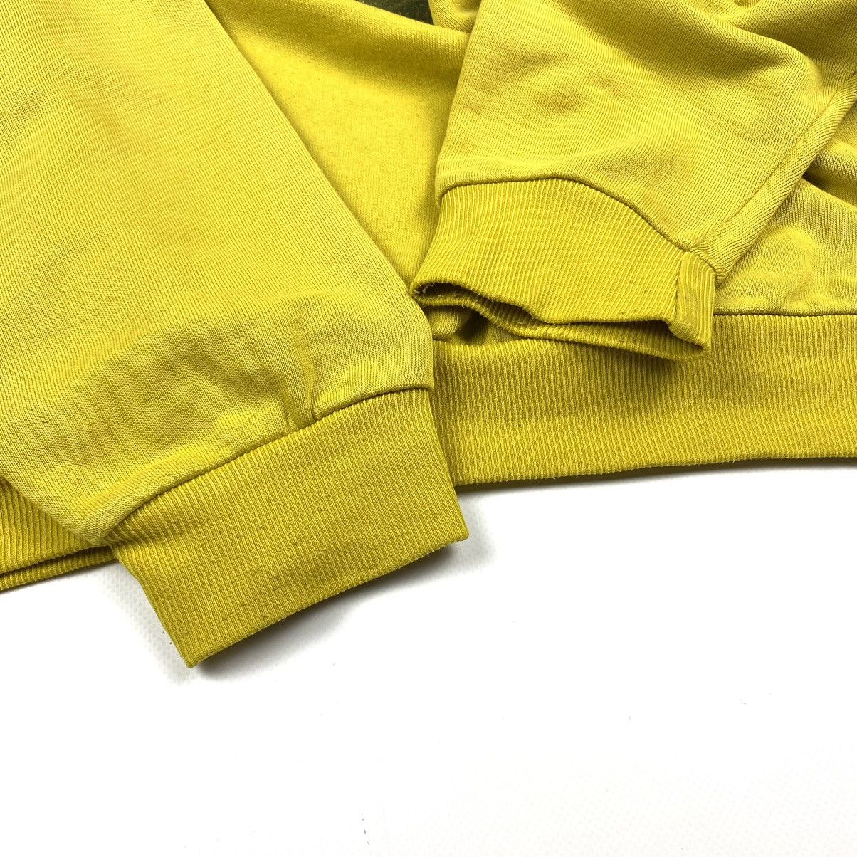 Puma Rare! 80’s Vintage Puma Graphic Sweatshirt Speed Cat Size US M / EU 48-50 / 2 - 10 Thumbnail