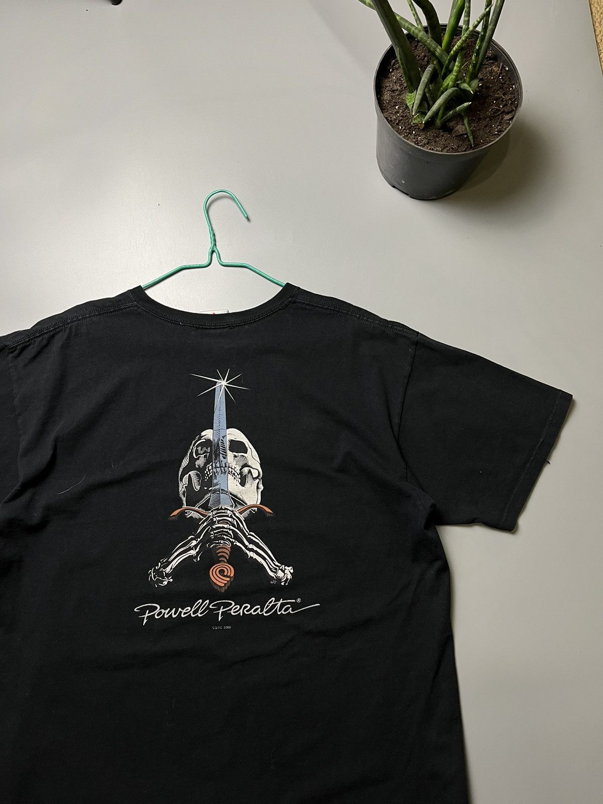 Powell Peralta 2005 Powell Peralta Skateboards T-Shirt Fading Distressed Size US XL / EU 56 / 4 - 10 Thumbnail