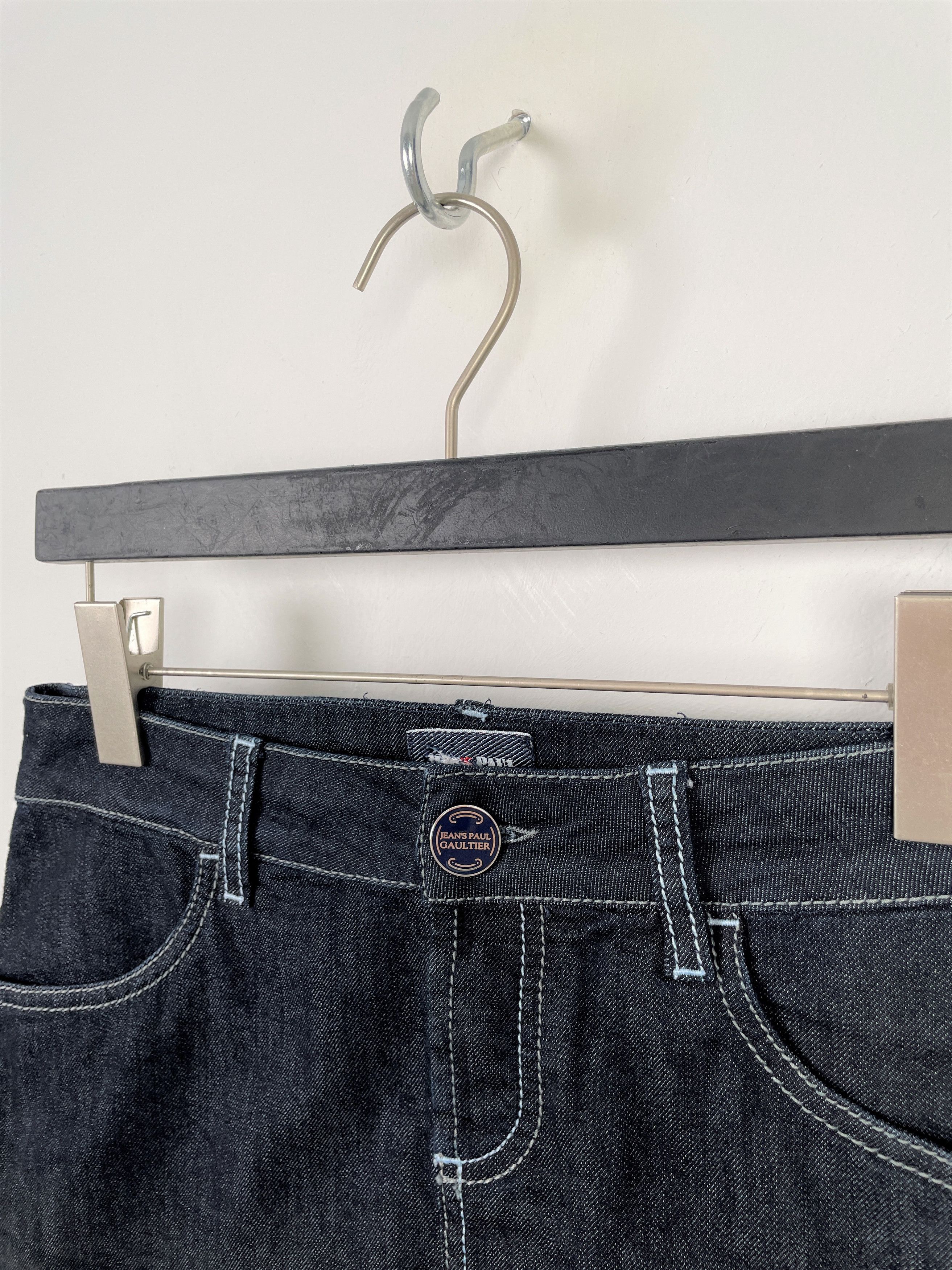 Jean Paul Gaultier Jean's Paul Gaultier Y2K Crimped Denim Low-Rise Mini-Skirt Size 26" / US 2 / IT 38 - 11 Thumbnail