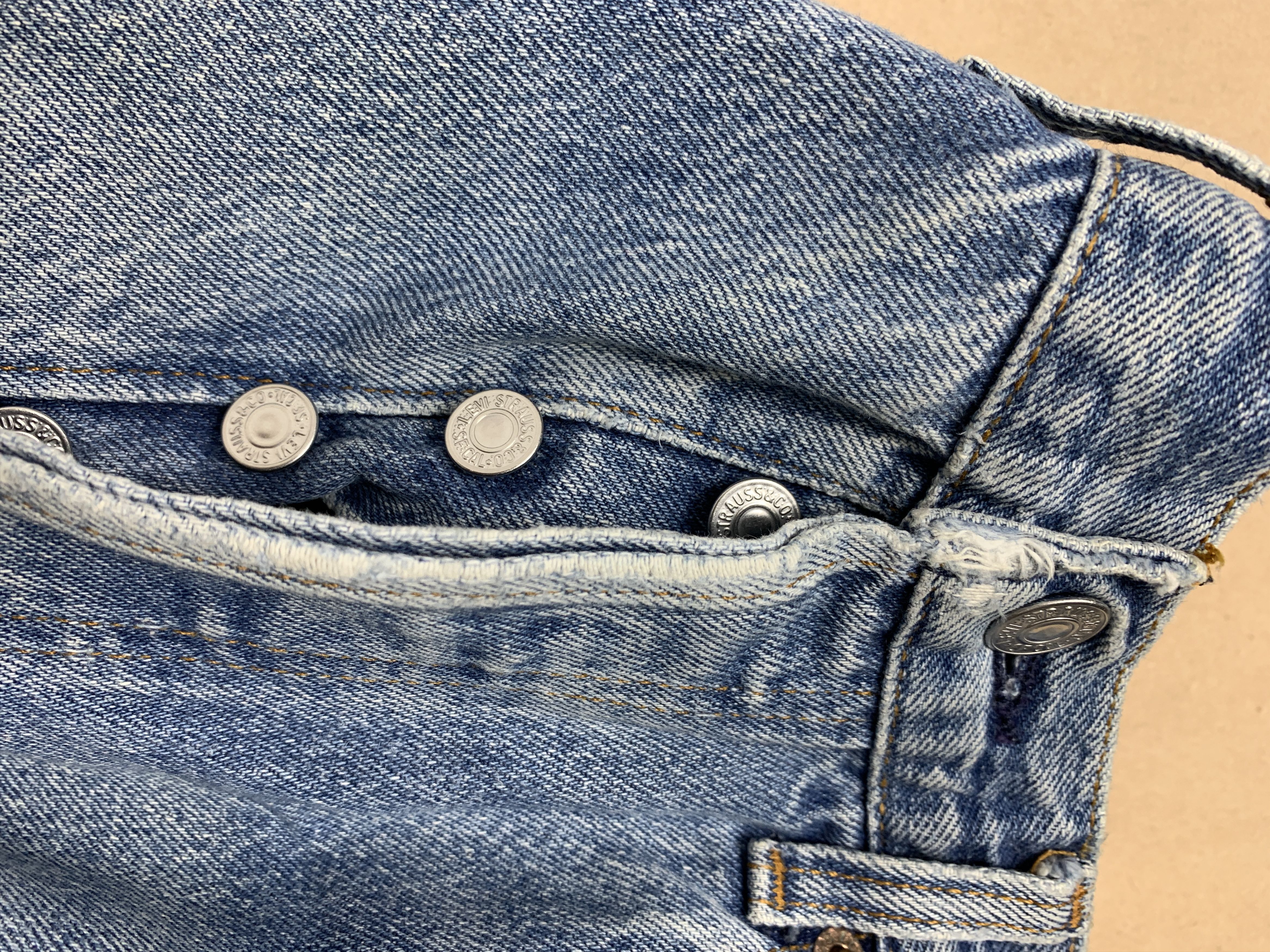 Levi's Vintage LEVI'S 501 Faded Straight Cut Jeans P0133 Size US 28 / EU 44 - 13 Thumbnail