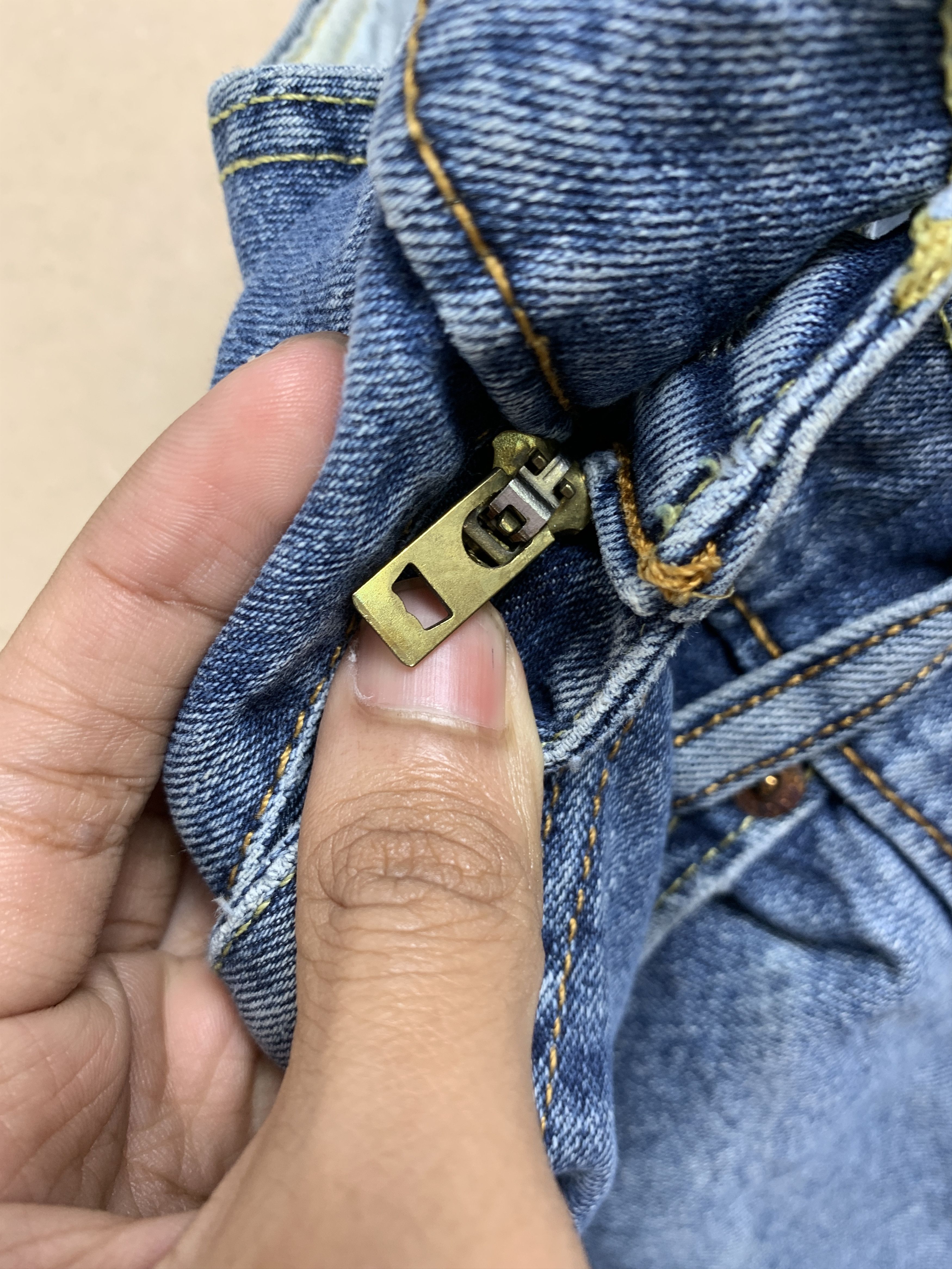 Levi's × Vintage Vintage LEVI'S 527 Boot Cut Faded Mid Wash Wi Size US 32 / EU 48 - 19 Thumbnail