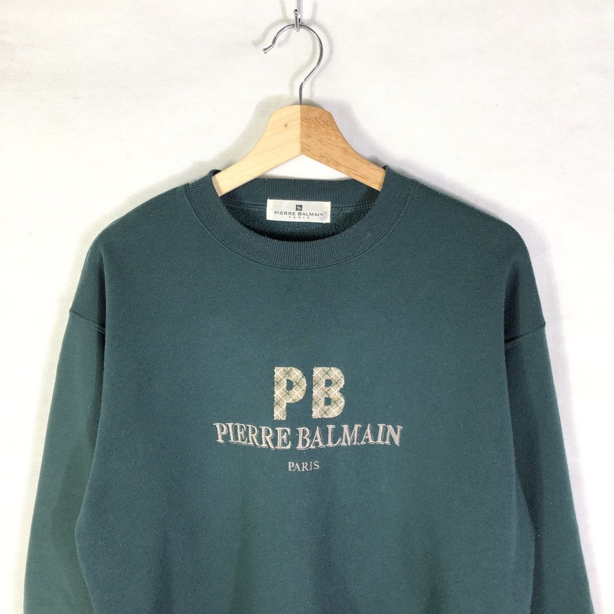 Balmain × Pierre Balmain × Vintage Vintage Pierre Balmain Paris Embroidery Crewneck Sweatshirt Size US L / EU 52-54 / 3 - 3 Thumbnail
