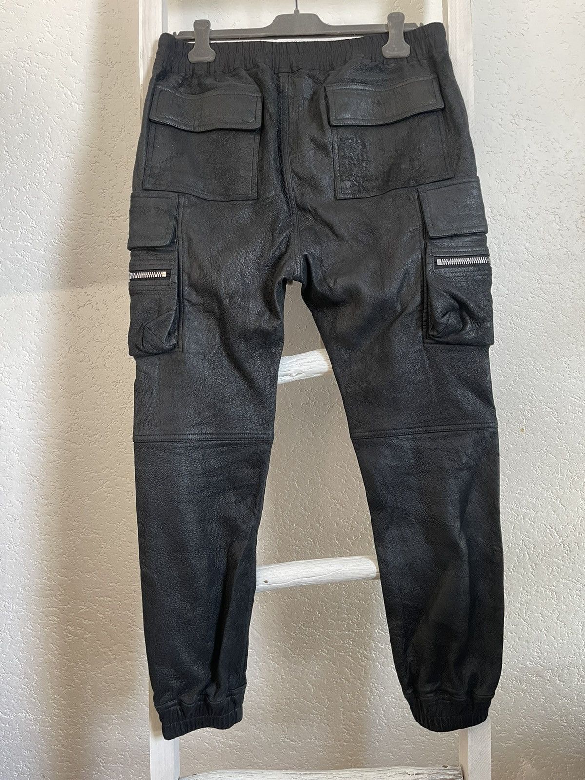 Rick Owens Rick Owens Blister leather cargo jog Size US 34 / EU 50 - 2 Thumbnail