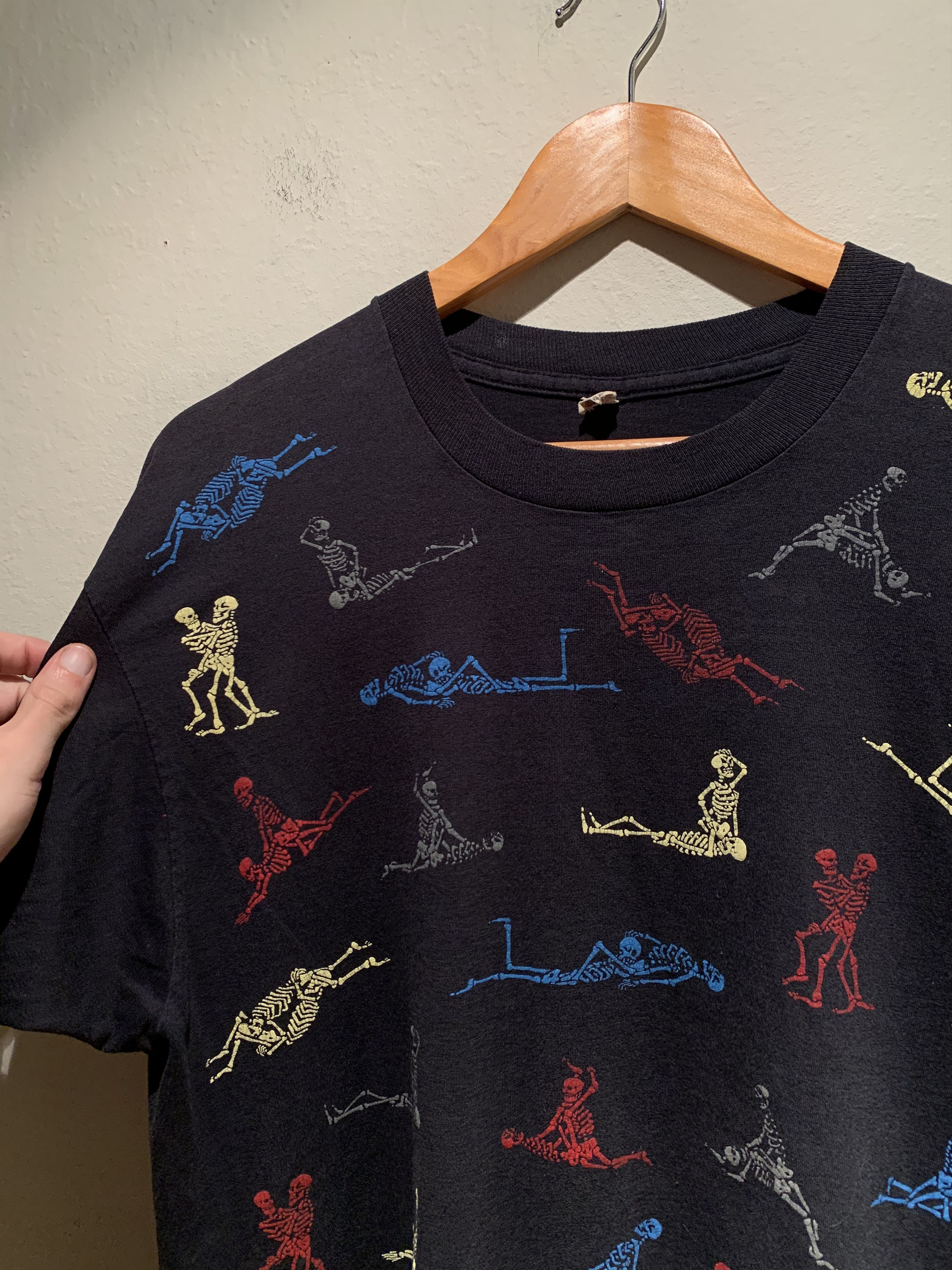 Fashion Victim × Vintage RARE Vintage 1991 Fashion Victim Skeleton Sex USA-Made Shirt Size US L / EU 52-54 / 3 - 2 Thumbnail