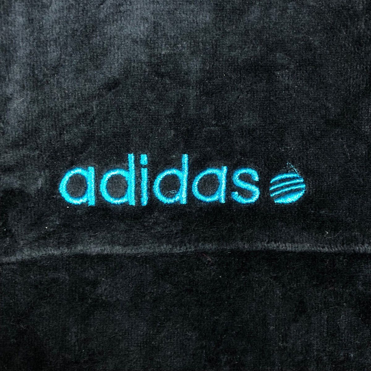 Adidas Adidas Neo Label Streetstyle Velvet Jacket Size US M / EU 48-50 / 2 - 6 Thumbnail