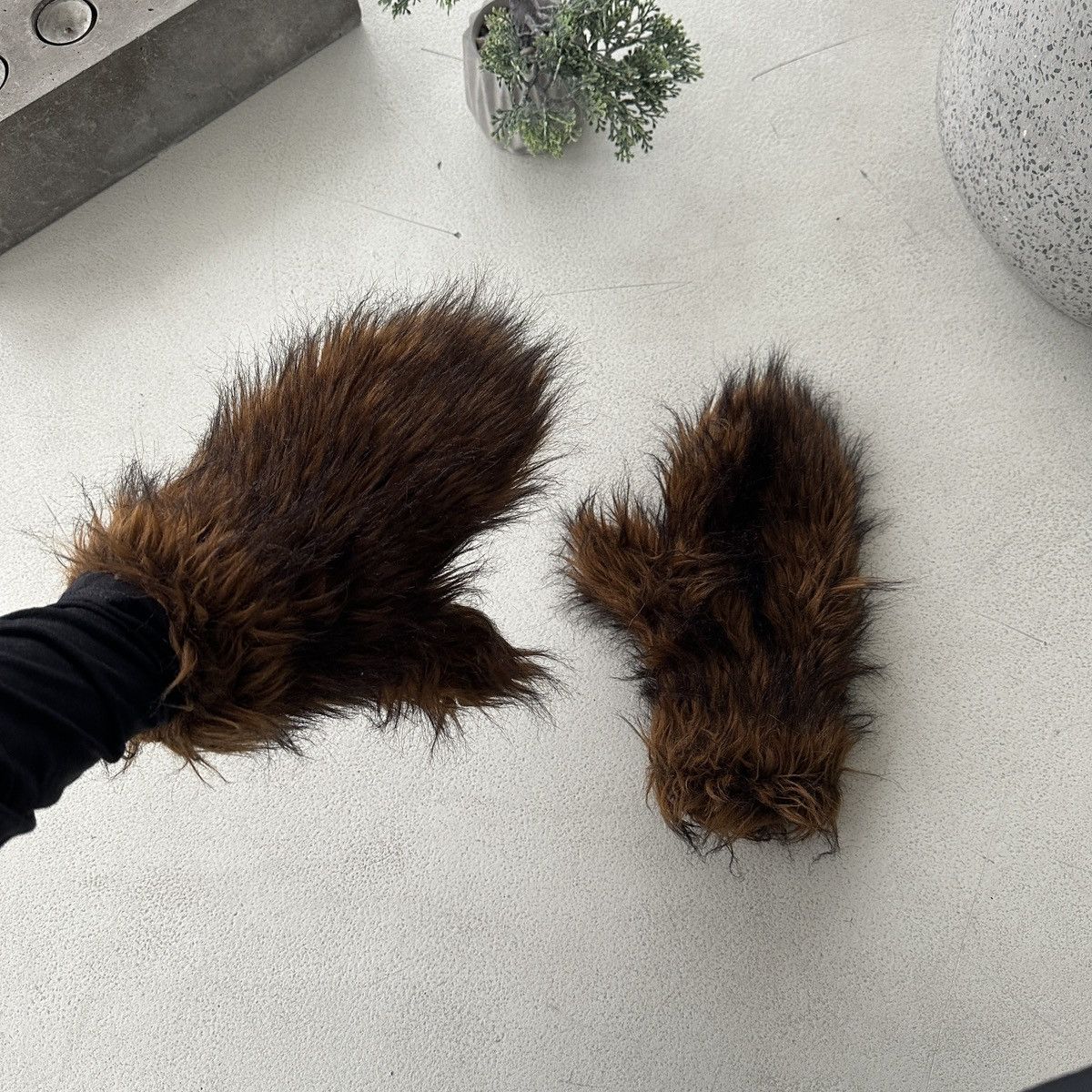 Japanese Brand × Vintage Vintage Faux Fur Gloves Size ONE SIZE - 3 Thumbnail