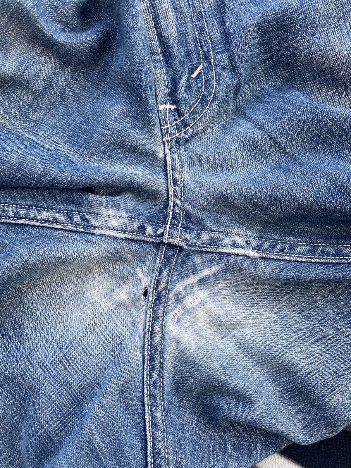 Jean × Levi's × Vintage VINTAGE LEVIS 514 BLUE WASH JEANS-J410 Size US 35 - 12 Thumbnail