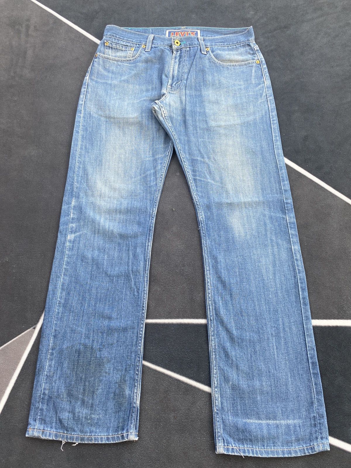 Jean × Levi's × Vintage VINTAGE LEVIS 514 BLUE WASH JEANS-J410 Size US 35 - 2 Thumbnail
