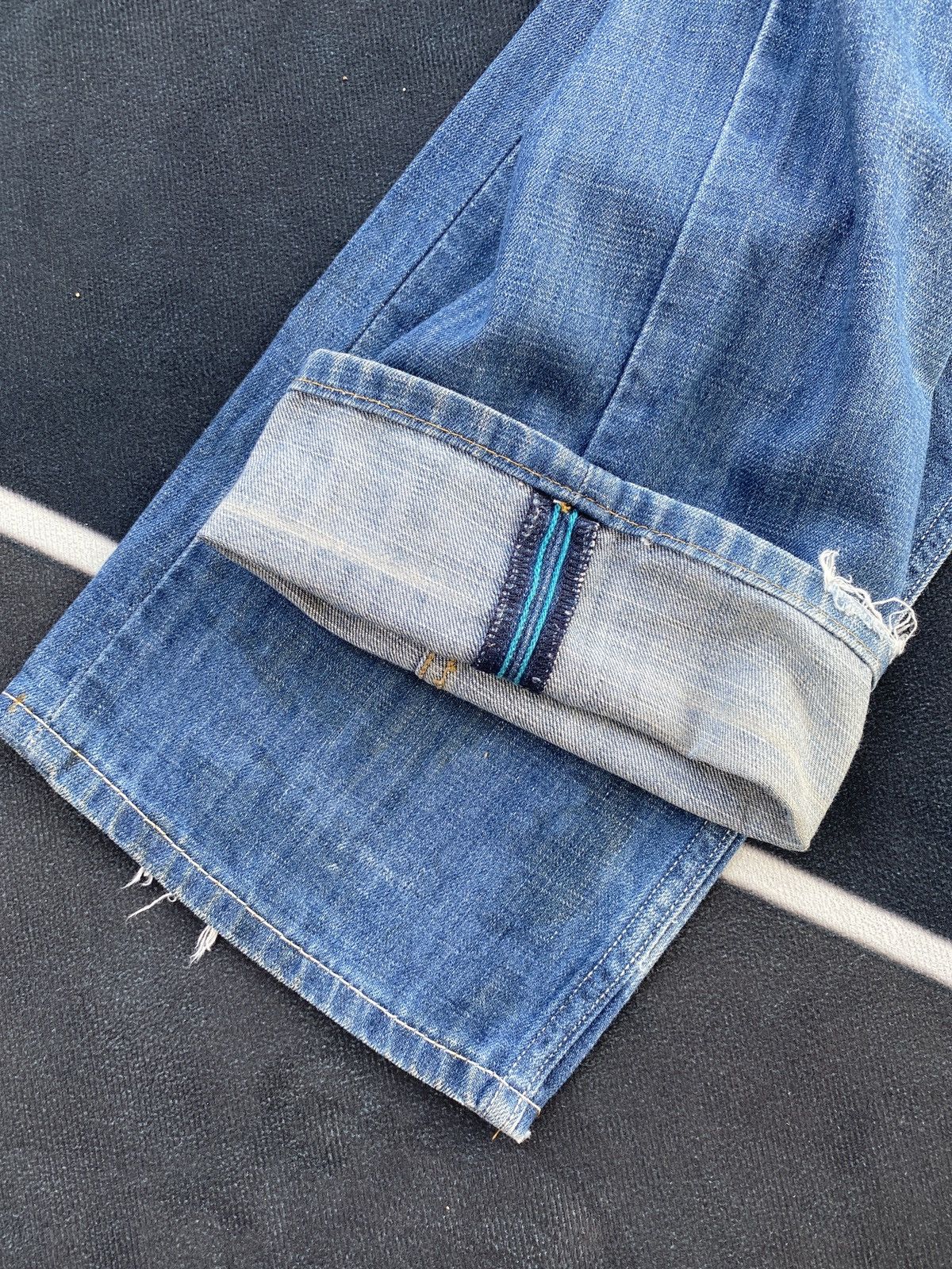 Jean × Levi's × Vintage VINTAGE LEVIS 514 BLUE WASH JEANS-J410 Size US 35 - 9 Thumbnail