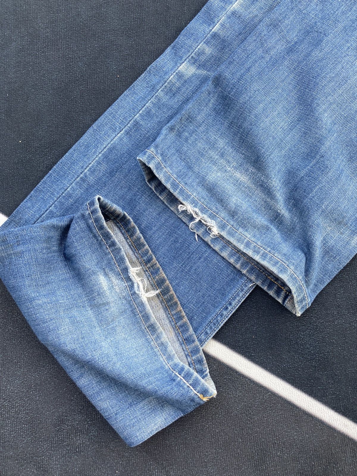 Jean × Levi's × Vintage VINTAGE LEVIS 514 BLUE WASH JEANS-J410 Size US 35 - 10 Thumbnail