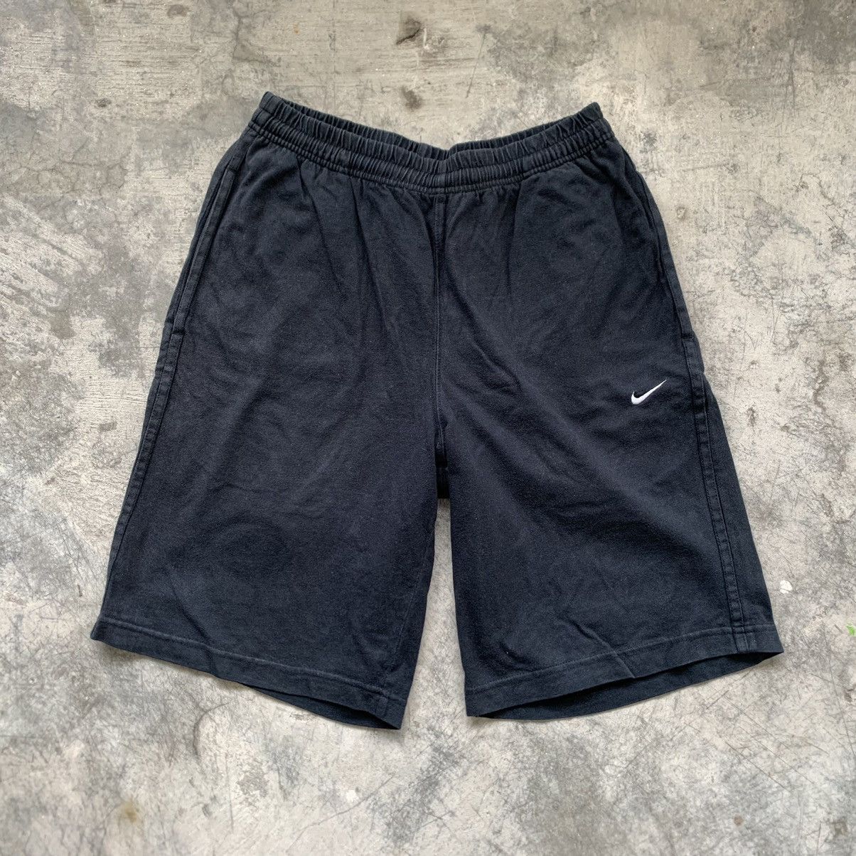 Nike × Vintage Nike Short Pants Size US 30 / EU 46 - 1 Thumbnail