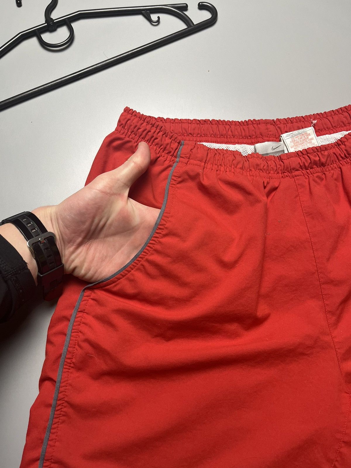 Nike Vintage Nike shorts streetwear swoosh casual y2k size M Size US 32 / EU 48 - 5 Thumbnail