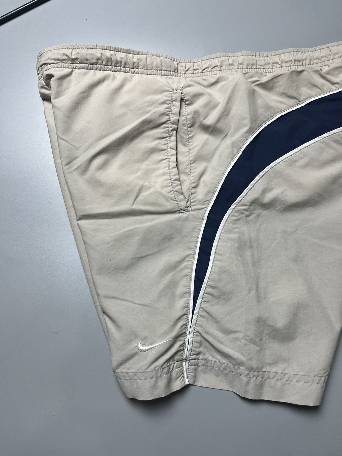 Nike × Vintage Vintage Nike shorts streetwear swoosh casual y2k size M Size US 32 / EU 48 - 10 Thumbnail