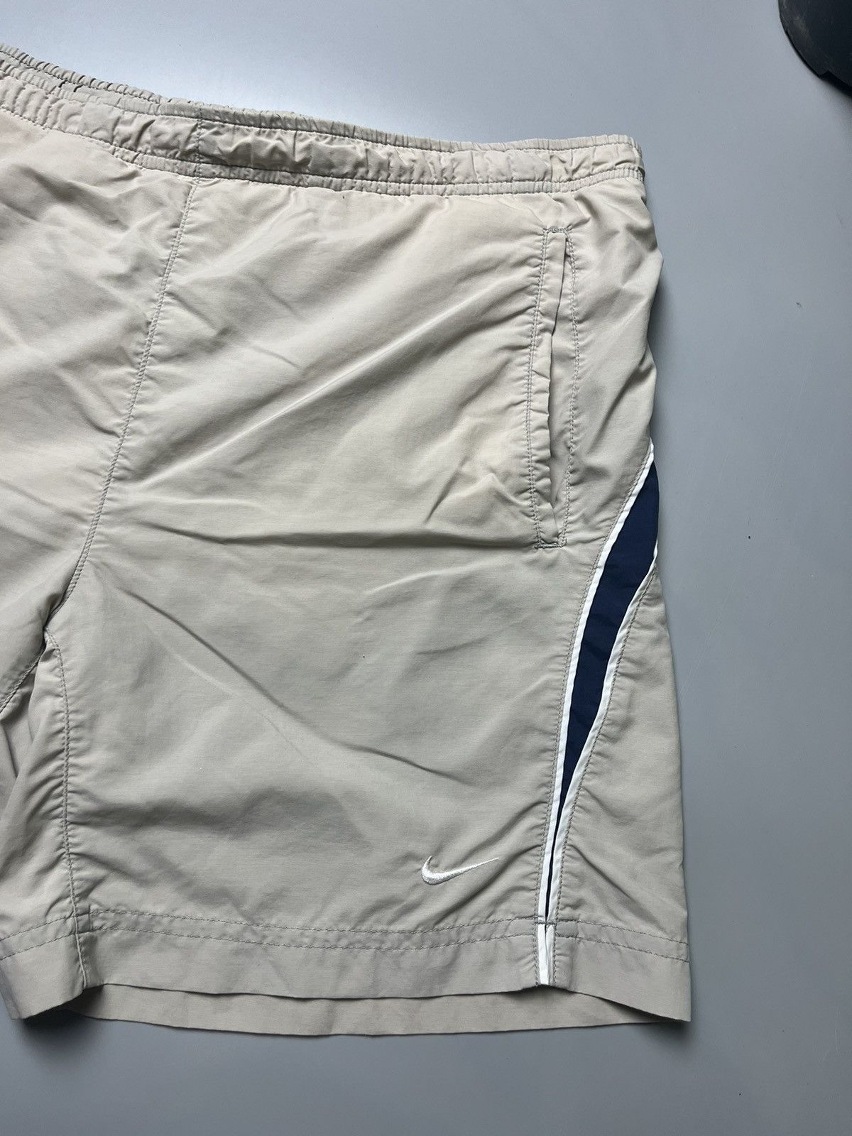 Nike × Vintage Vintage Nike shorts streetwear swoosh casual y2k size M Size US 32 / EU 48 - 6 Thumbnail