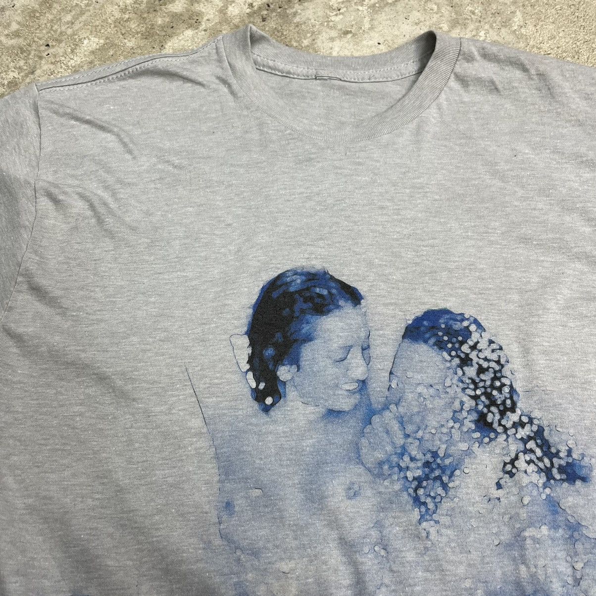 Vintage 2000s BATHING BEAUTIES TEE Size US M / EU 48-50 / 2 - 4 Thumbnail