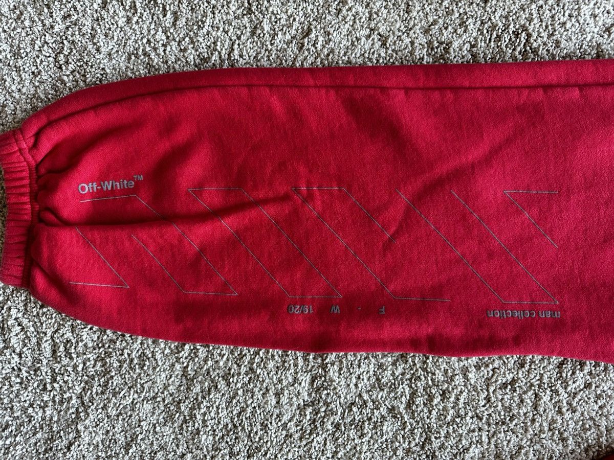 Off-White Off-white Chevron S/2020 Sweatpants Size US 34 / EU 50 - 3 Thumbnail