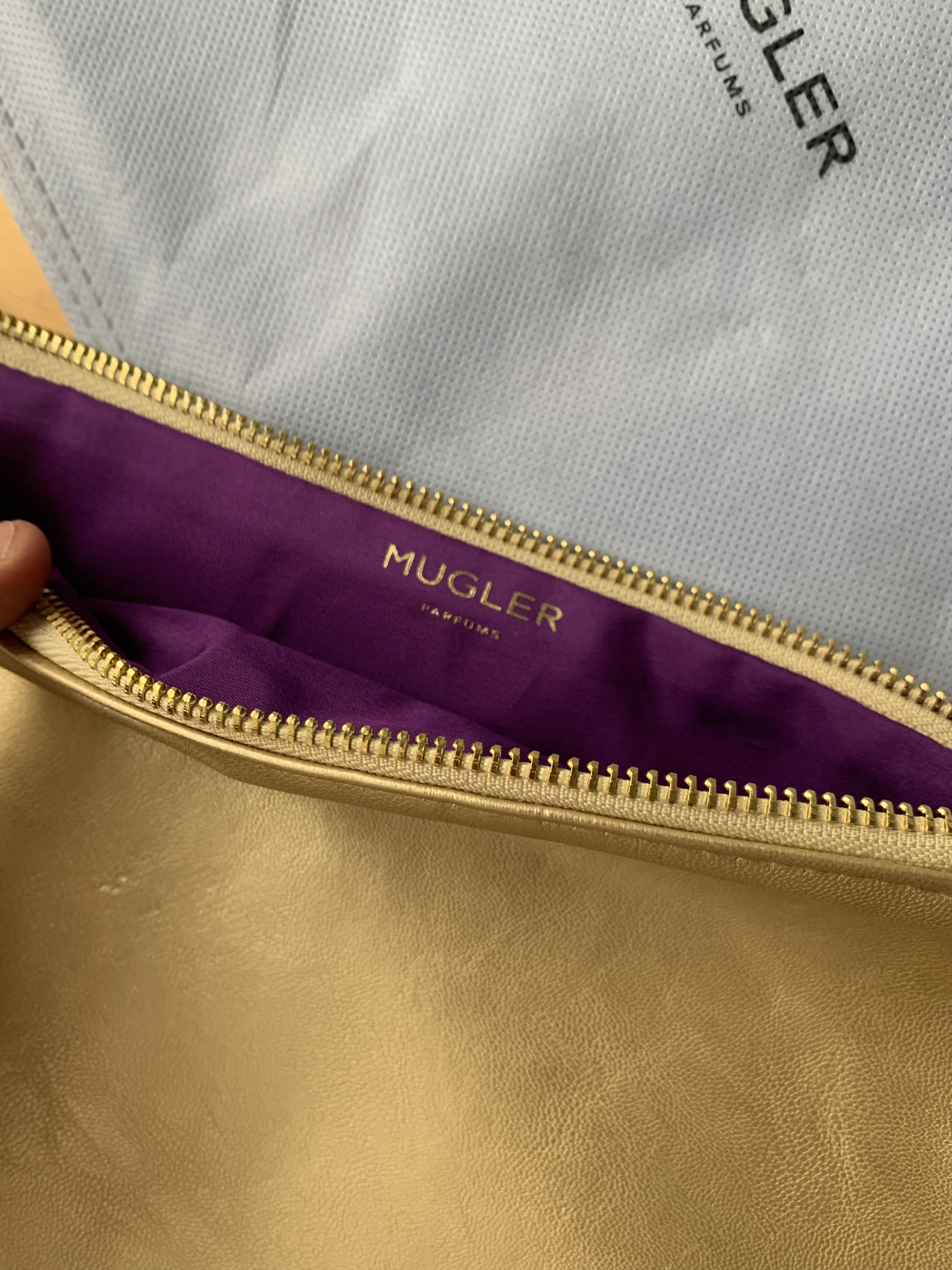 Mugler New Mugler zipper Pouch w/ dustbag Size ONE SIZE - 5 Thumbnail