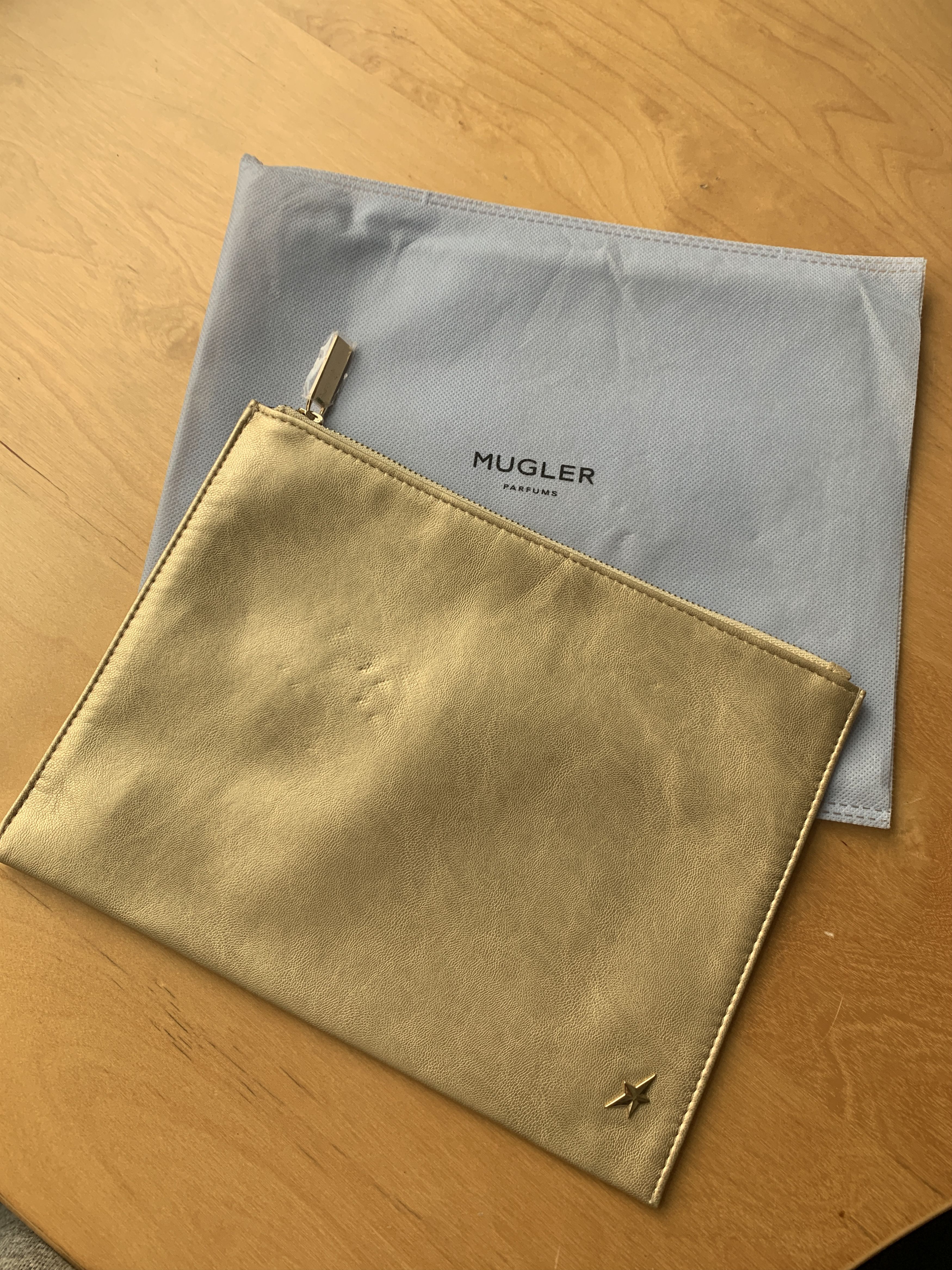 Mugler New Mugler zipper Pouch w/ dustbag Size ONE SIZE - 2 Thumbnail