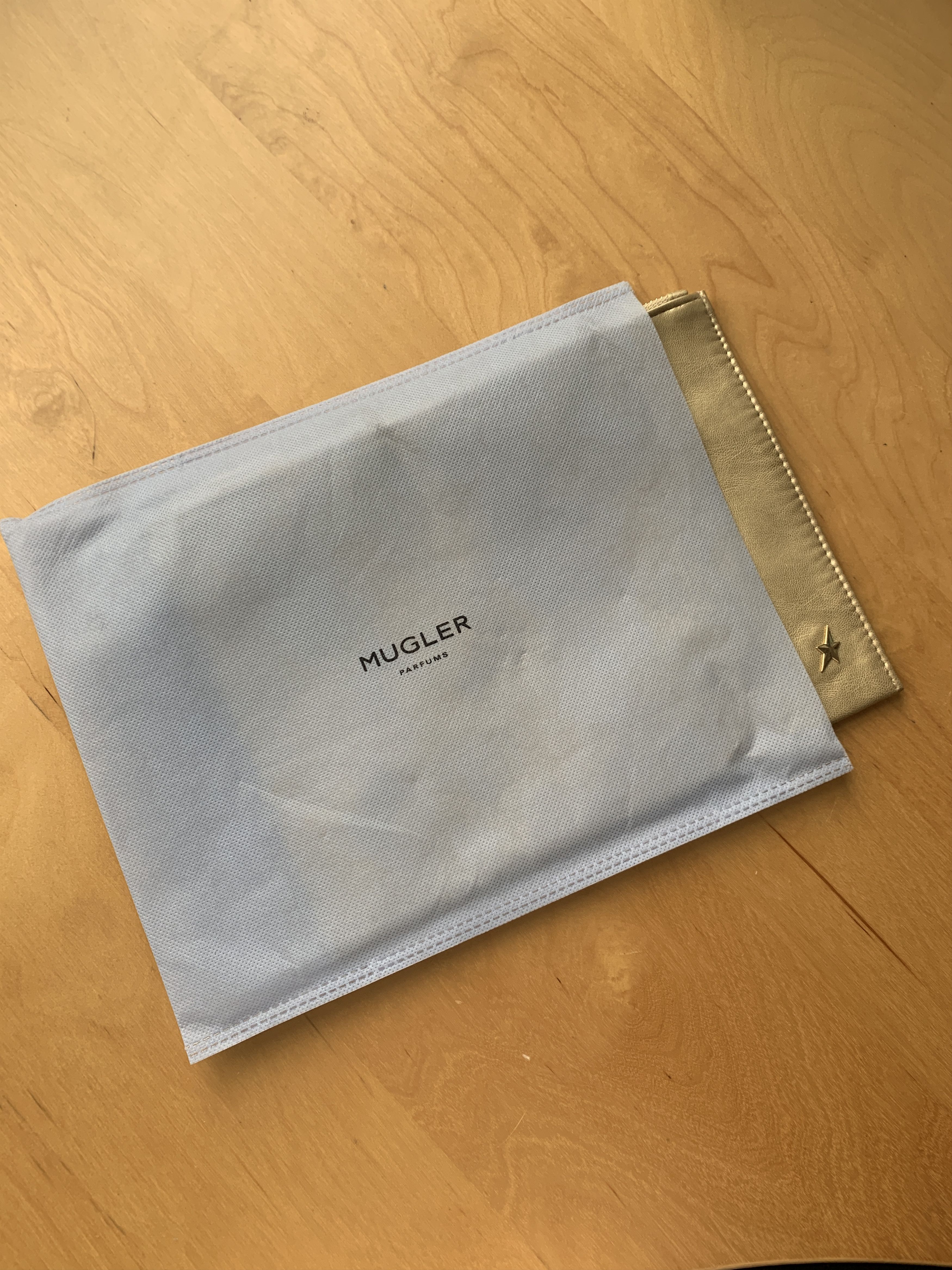 Mugler New Mugler zipper Pouch w/ dustbag Size ONE SIZE - 3 Thumbnail